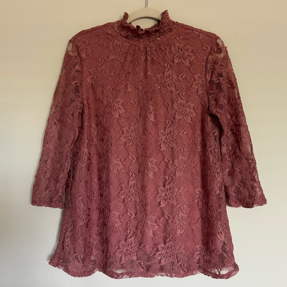 Blush Pink Lace Blouse Women’s Medium
